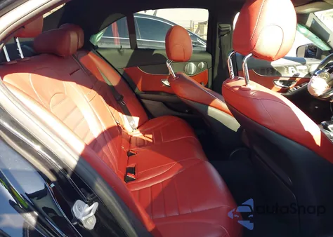 2016 Mercedes-Benz C 300 Sport из США, поврежденный, VIN 55SWF4JBXGU113156